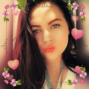 Meet your Posher, Hailey